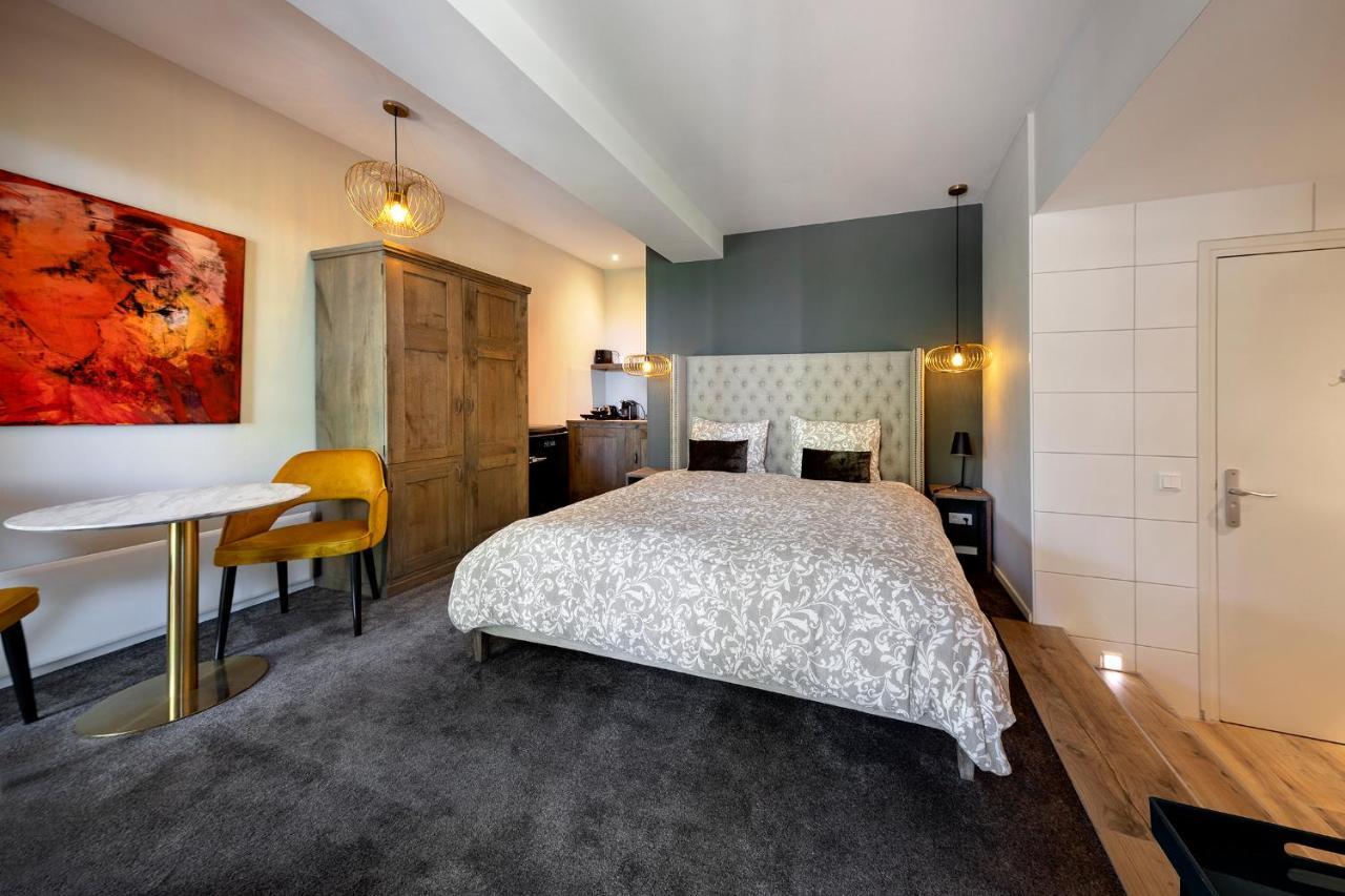 Aubergine Logeren & Dineren Bed & Breakfast Tegelen Exterior foto