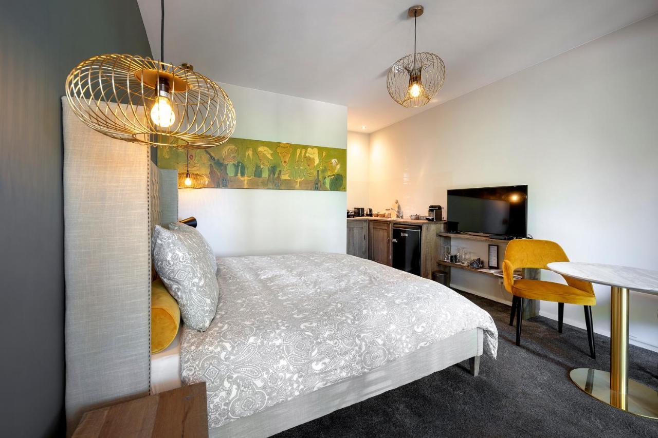Aubergine Logeren & Dineren Bed & Breakfast Tegelen Exterior foto